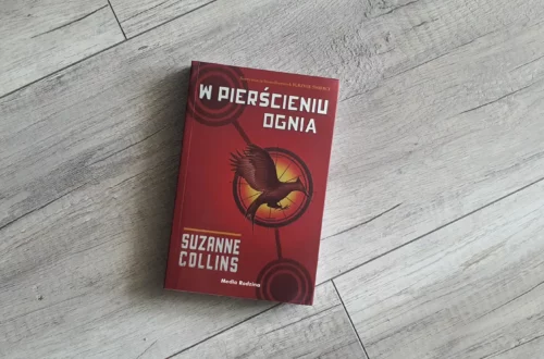 „W pierścieniu ognia”- Suzanne Collins - Kot, kawa i książki