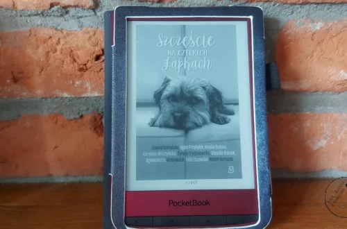 "Szczęście na czterech łapkach" - Antologia - Kot, kawa i książki