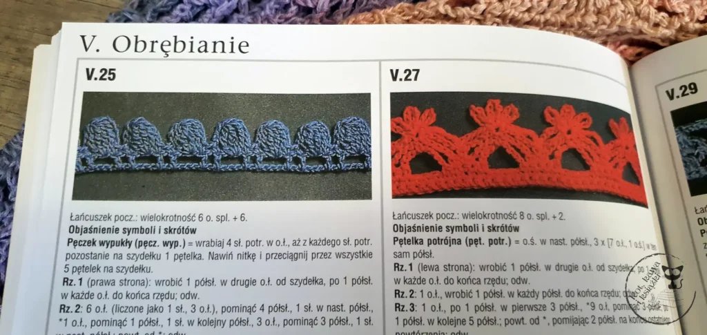 "220 splotów szydełkowych" – opracowanie zbiorowe - Kot, kawa i książki