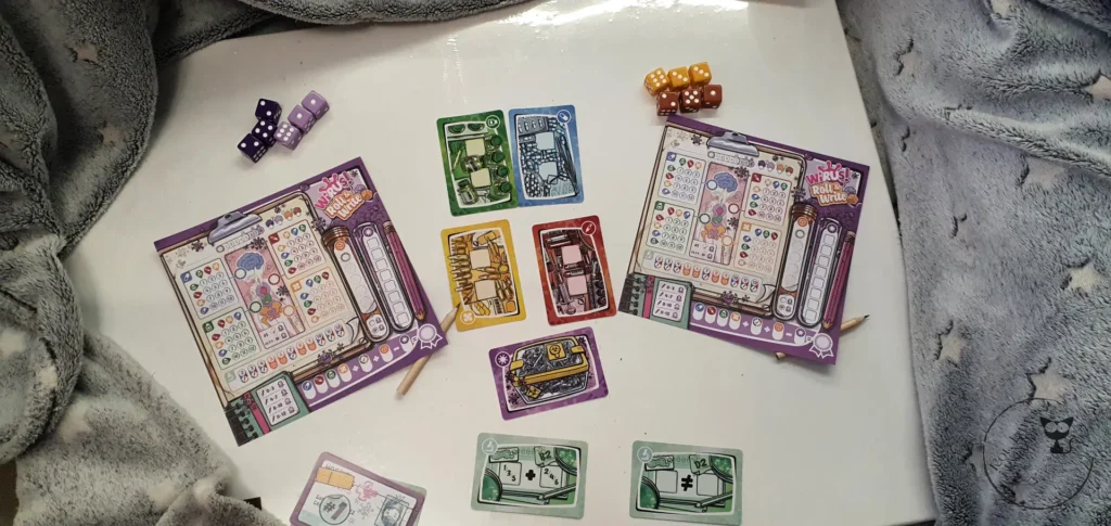 "Wirus! Roll & Write" - gra kościana od Muduko - Kot, kawa i książki