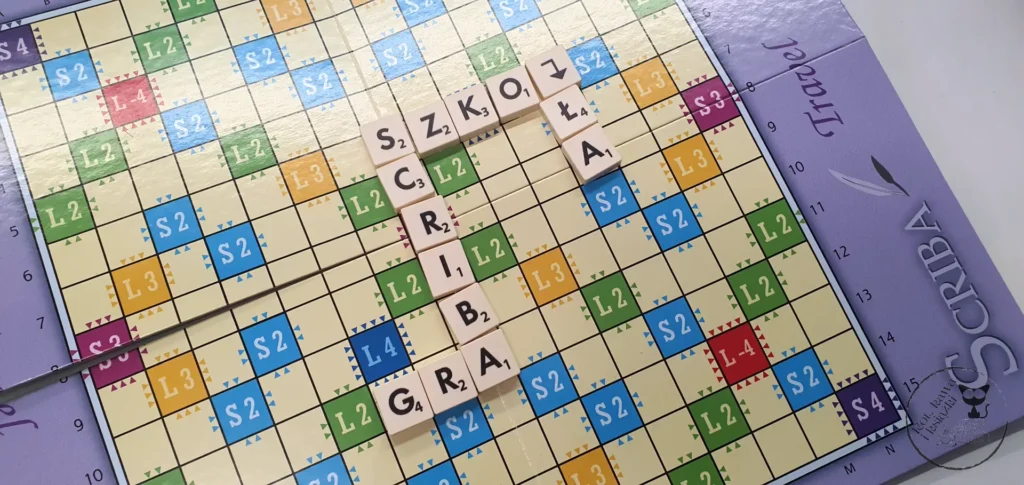 "Scriba Travel" - gra słowna od Alexander - Kot, kawa i książki