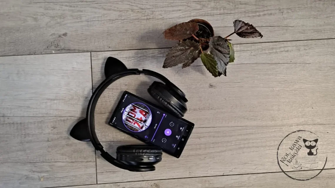 "Dom zła" - Jakub Rutka - Kot, kawa i książki