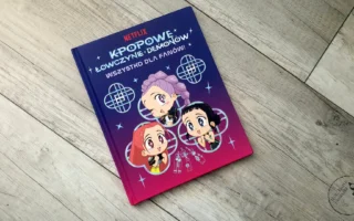 "K-popowe łowczynie demonów. Wszystko dla fanów! Oficjalna książka" - Angela Song - Kot, kawa i książki