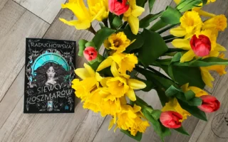 "Siewcy koszmarów" - Martyna Raduchowska - Kot, kawa i książki